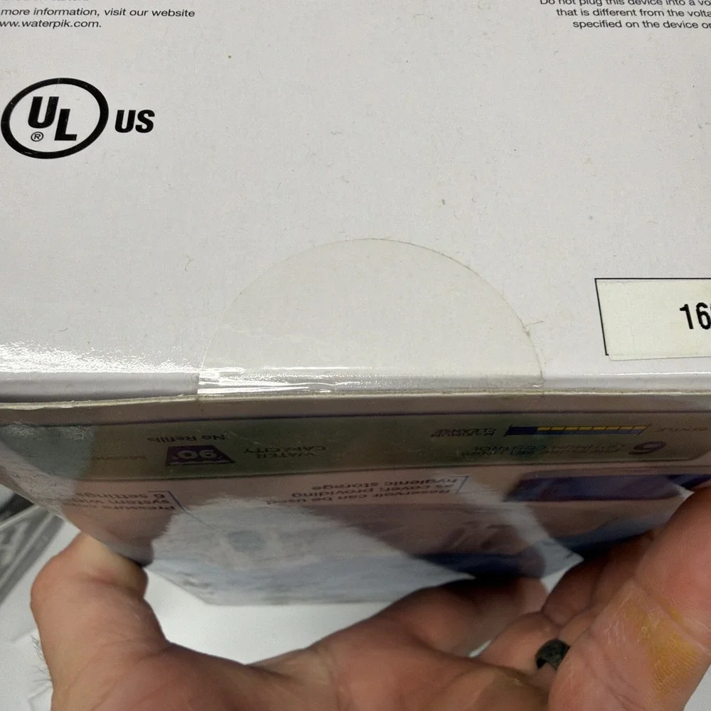 Waterpik WaterFlosser Classic WP-65W With 3 Tips NEW SEALED